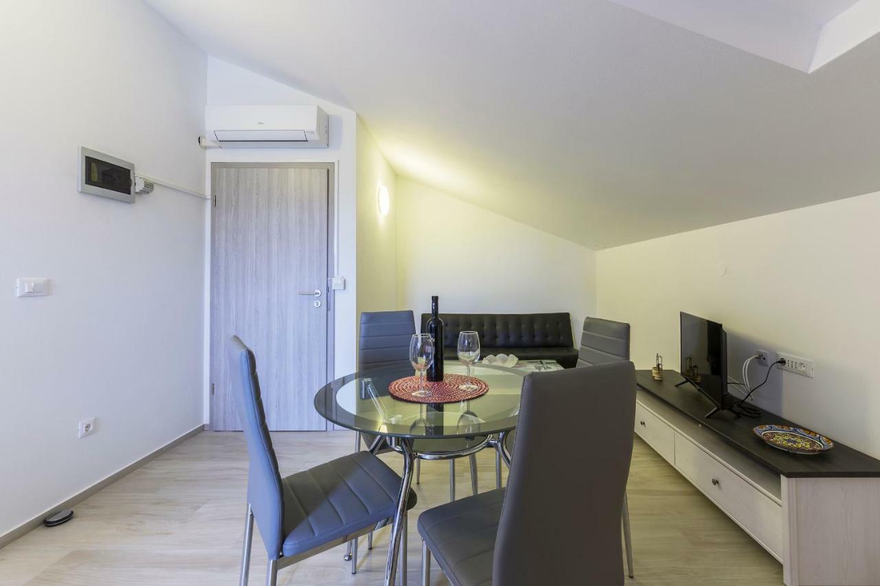 Apartmani Suzi PUY Eksteriør bilde